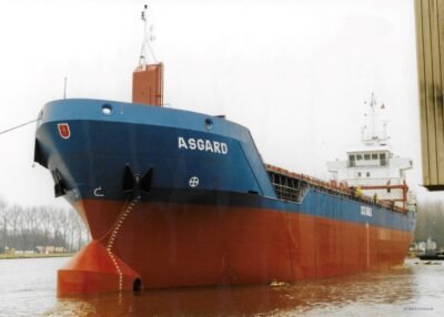 Launched as "Asgard" at shipyard Bodewes Scheepswerf "Volharding".