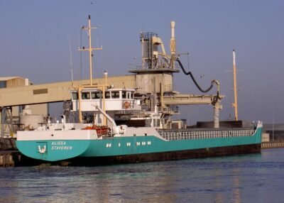 Alissa loading in Veendam, 07-11-2003