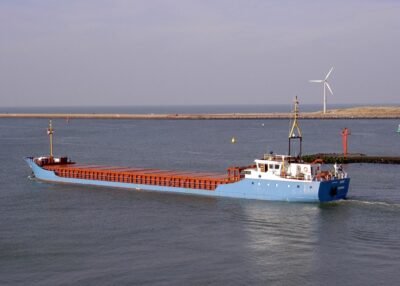 Derk outbound IJmuiden, 05-02-2005
