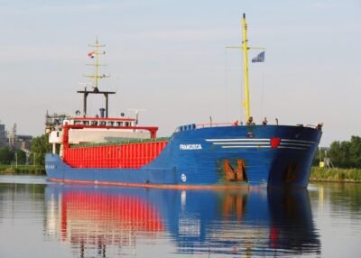 Francisca in Delfzijl, 20-06-2005