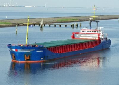 Francisca in Delfzijl, 20-06-2005