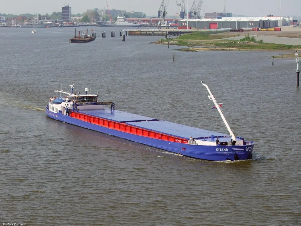 Gitana outbound Delfzijl, 15-05-2005