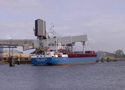 Sheila Hammann moored at Delfzijl, 27-08-2003