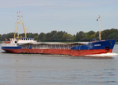 Ancora passing Rozenburg, 02-05-2008