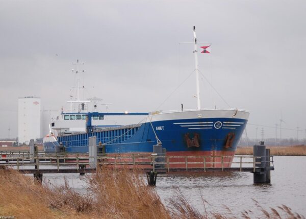 Anet moored in Delfzijl, 05-01-2007