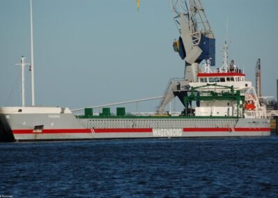 Dagna moored at Handelskade Oost in Delfzijl, 02-07-2006