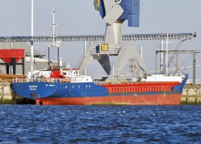 Elstar moored at Handelskade Oost in Delfzijl, 05-08-2007