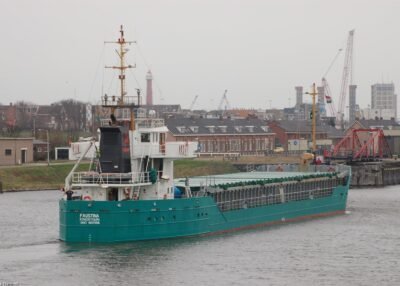 Faustina outbound IJmuiden, 13-01-2007