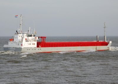 Flinterboreas passing Cuxhaven, 07-02-2007