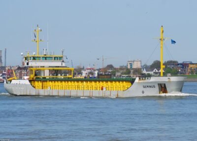 Geminus passing Rozenburg, 02-05-2008