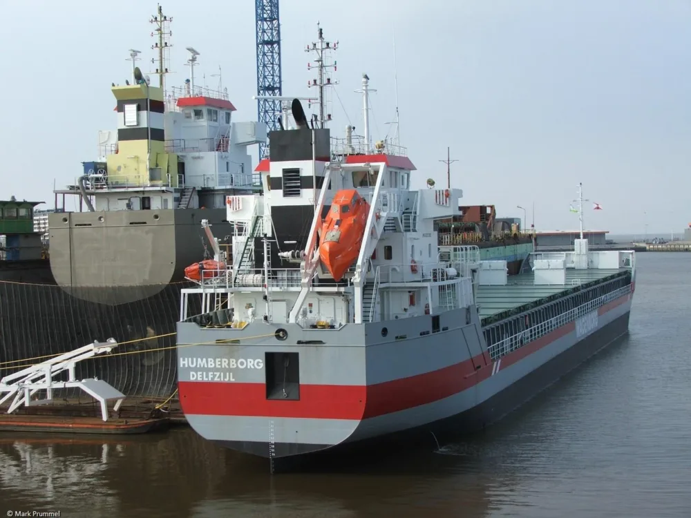 Humberborg moored in Delfzijl, 16-04-2006