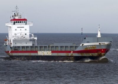 Morraborg passing Cuxhaven, 12-02-2011