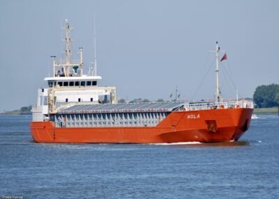 Nola passing Rozenburg, 24-05-2009