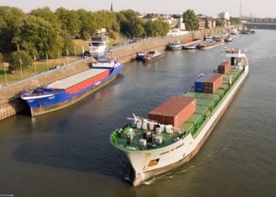 Pride of Braila leaving Duisburg, 27-09-2009