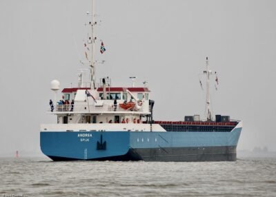 Andrea outbound Delfzijl for sea trials, 07-11-2006