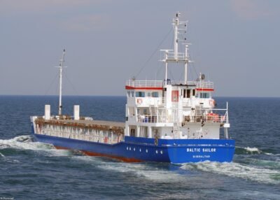 Baltic Sailor on river Elbe, 28-07-2008