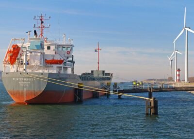 Flinterrebecca moored at Calandsteiger in Europoort, 11-01-2009