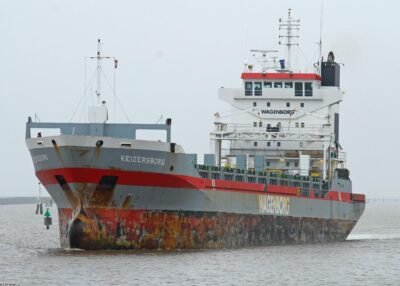 Keizersborg arriving in Delfzijl, 22-02-2009