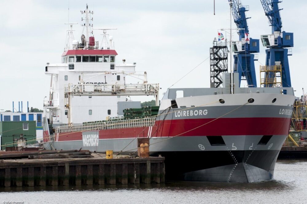 Loireborg in Delfzijl, 30-06-2013