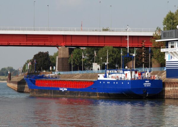 Mike laid up in Duisburg, 27-09-2009