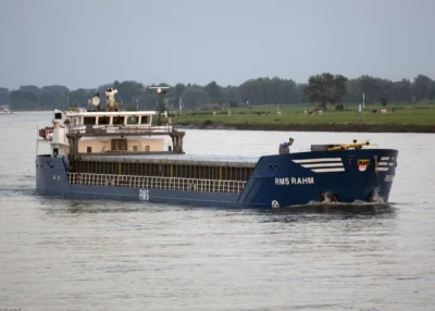 RMS Rahm on river Rhine passing Rees, 11-08-2014