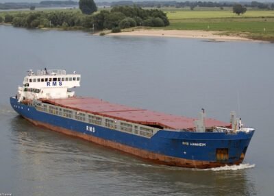 RMS Wanheim on river Rhine passing Emmerich, 29-07-2009