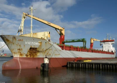 Victoria moored in Delfzijl, 04-10-2009