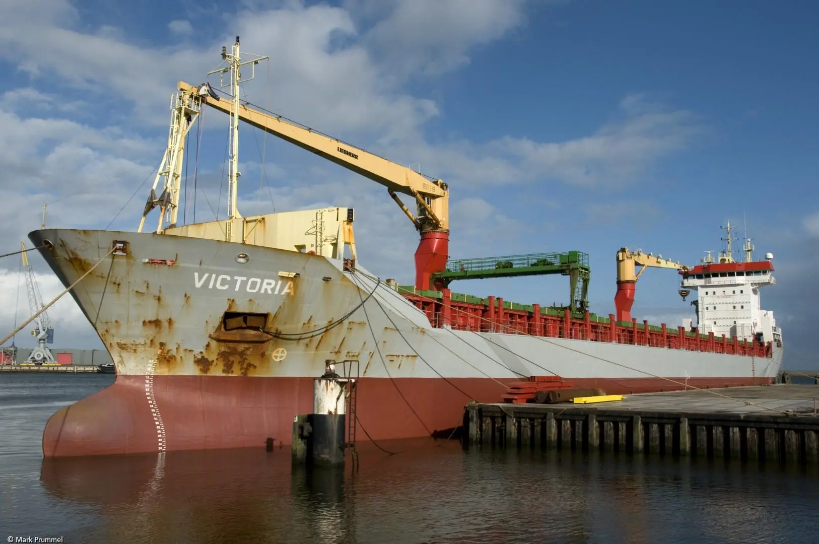 Victoria moored in Delfzijl, 04-10-2009