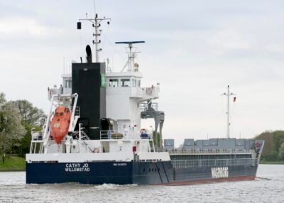 Cathma in Kiel Canal passing Rendsburg, 10-05-2013