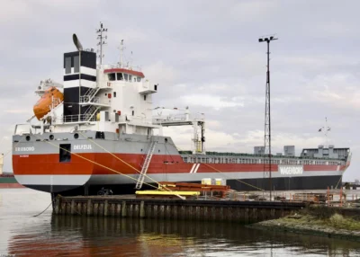 Erieborg moored at Wagenborg Terminal in Delfzijl, 07-11-2009