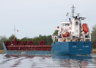 Alwis in Kiel Canal passing Burg, 09-05-2013