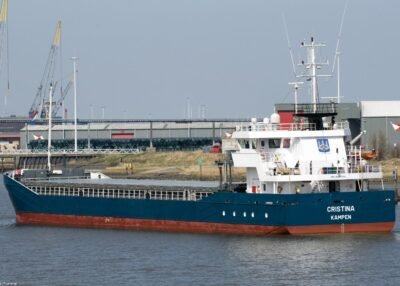 Cristina inbound Delfzijl, 21-04-2013
