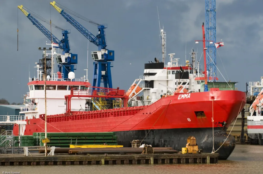 Emma moored in Delfzijl, 30-12-2012