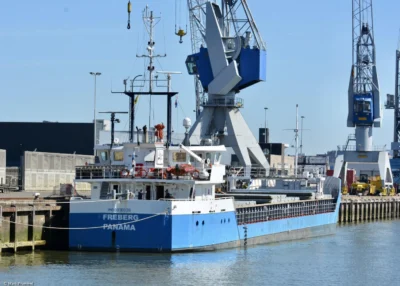 Freberg moored at Rotterdam Waalhaven, 17-04-2022