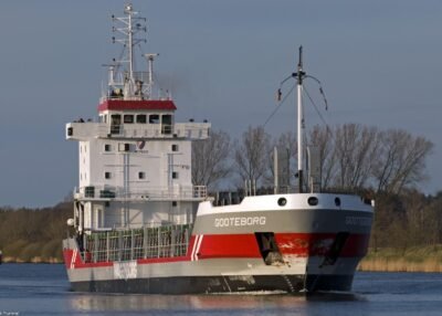 Gooteborg in Kiel Canal passing Rendsburg, 08-04-2012