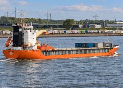 Lady Carina inbound Rotterdam, 15-05-2011