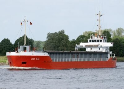 Lady Olga in Kiel Canal passing Breiholz, 31-05-2014