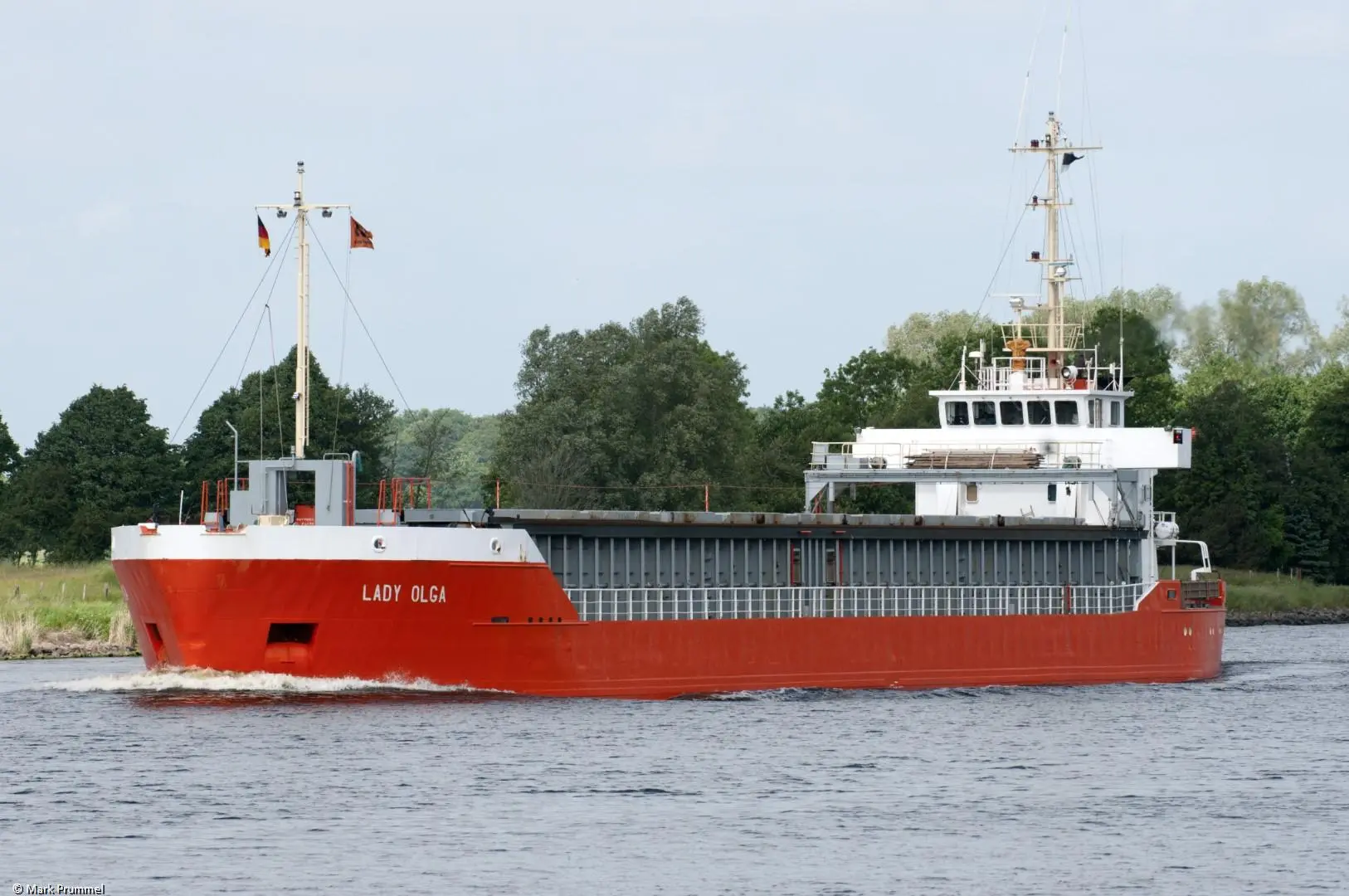 Lady Olga in Kiel Canal passing Breiholz, 31-05-2014