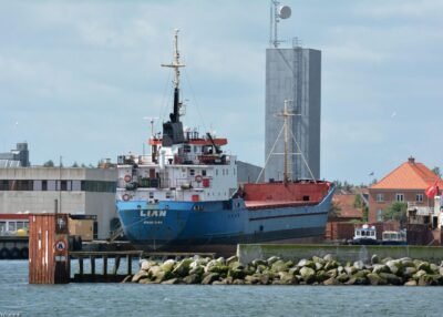 Lian at Fornaes Ship Recycling in Grenaa, 16-06-2017