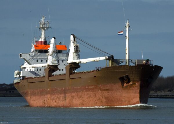 Olma passing Rozenburg, 06-03-2011