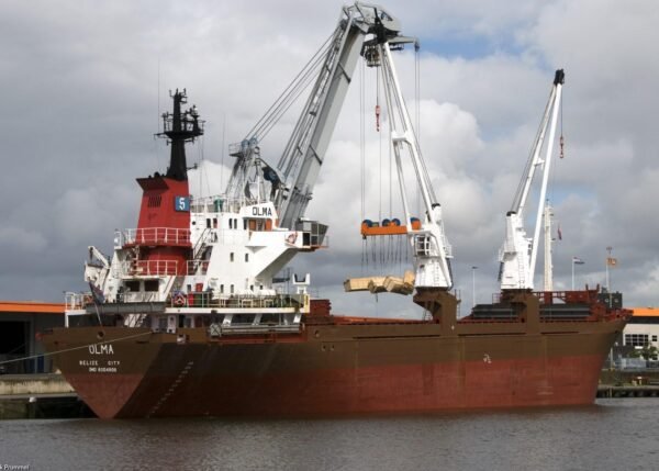 Olma moored in Delfzijl, 29-08-2011