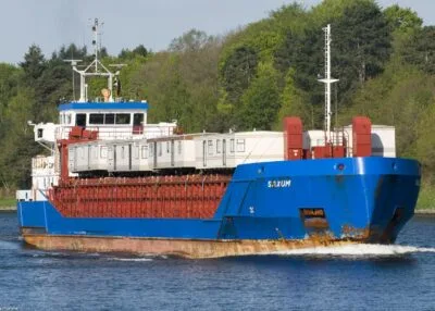 Saxum in Kiel Canal passing Rendsburg, 10-05-2013