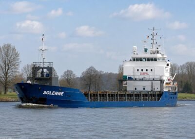 Solenne in Kiel Canal passing Burg, 10-04-2012