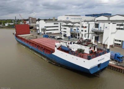Woodland moored in Leer, 13-05-2022