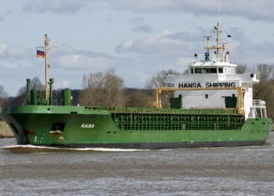 Kaisa in Kiel Canal passing Breiholz, 07-04-2012