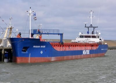Frisian River moored in Harlingen, 15-04-2023