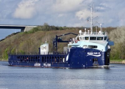 Wilson Flex IV on Kiel Canal passing Schafstedt, 27-04-2023