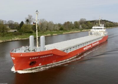 Lady Habarka in Kiel Canal passing Breiholz, 28-04-2023