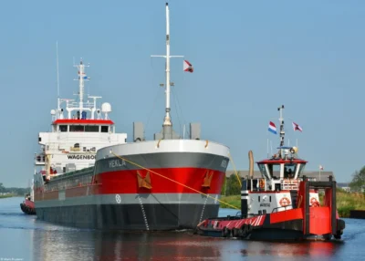 Hekla leaving shipyard Niestern Sander in Delfzijl, 14-07-2023