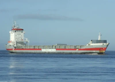 Missouriborg on river Ems bound for Eemshaven, 26-02-2012